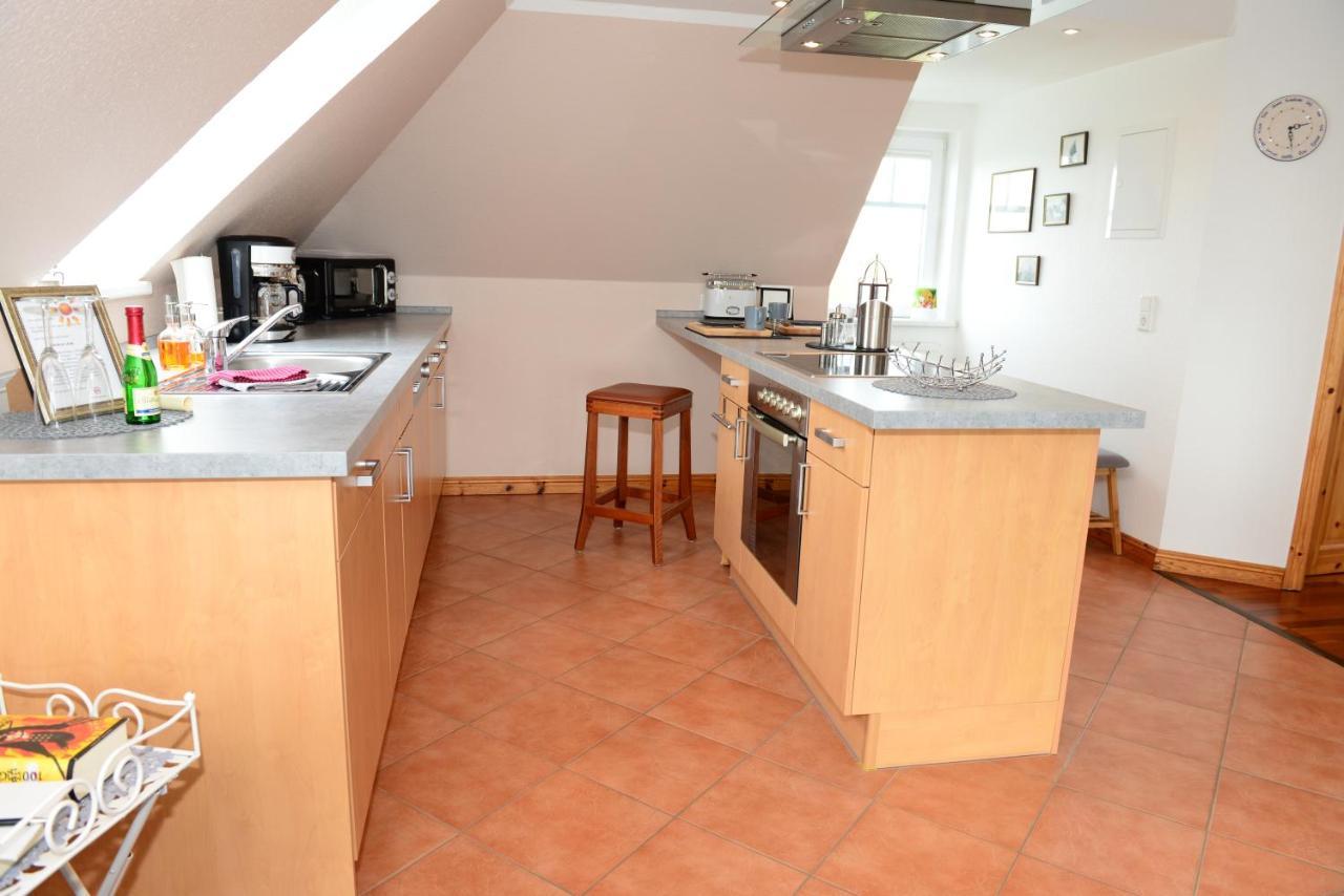 Jensen-Huus Apartment Dagebull Bagian luar foto