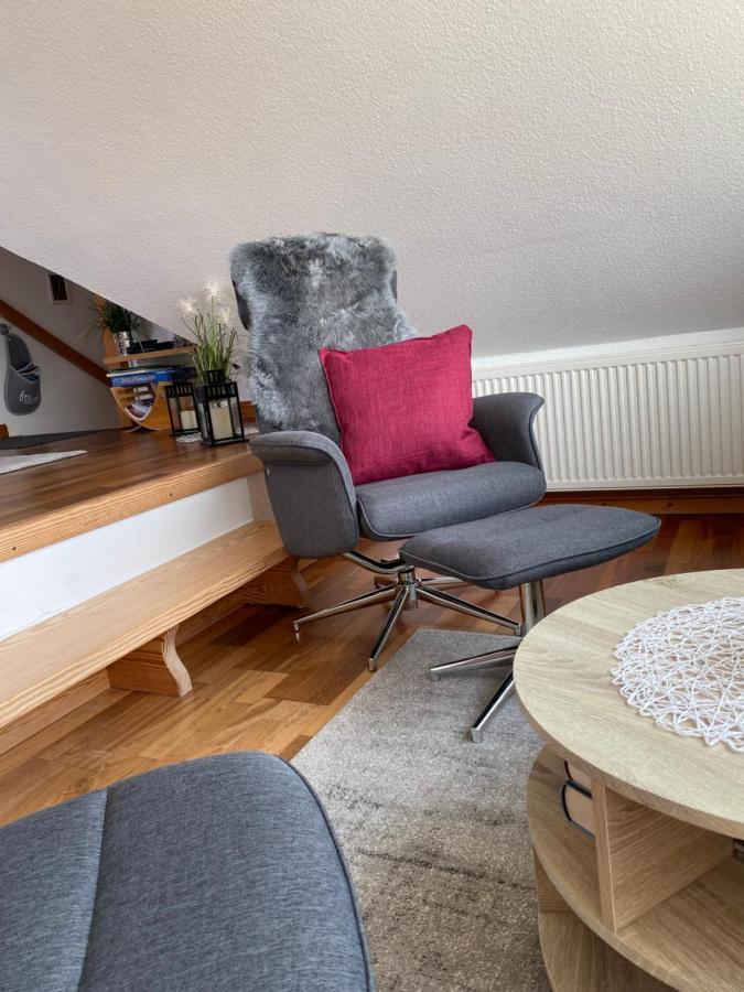 Jensen-Huus Apartment Dagebull Bagian luar foto